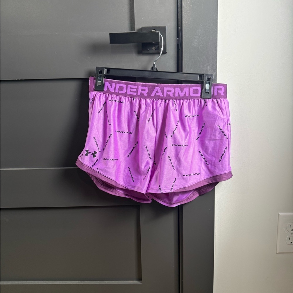 Under Armour Women's Purple Loose Athletic Shorts Youth Large